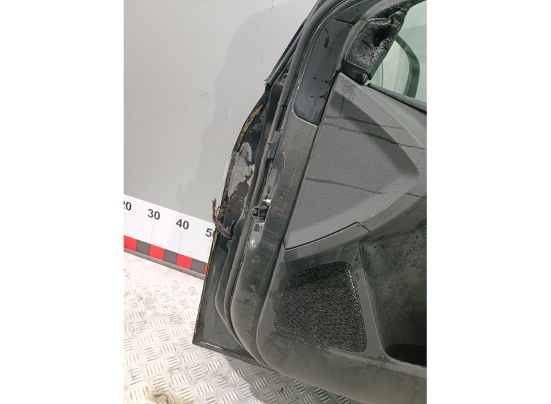 Дверь передняя правая к Дверь передняя правая к Ford Focus undefined г. Focus