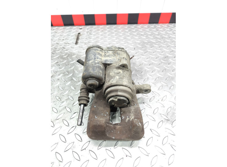 Суппорт задний левый к Volkswagen Passat, 2008г.