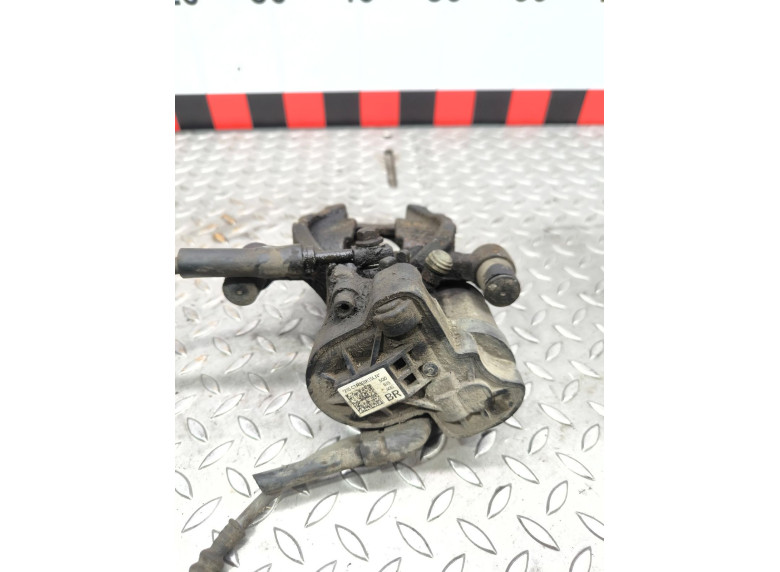 Суппорт задний правый к Volkswagen Golf, 2014г.