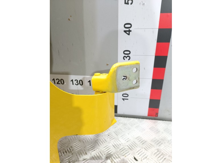 Петля двери задней правой к Peugeot Partner