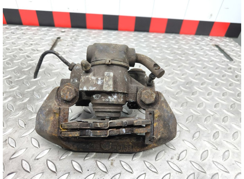 Суппорт задний левый к Citroen Xsara, 2000г.