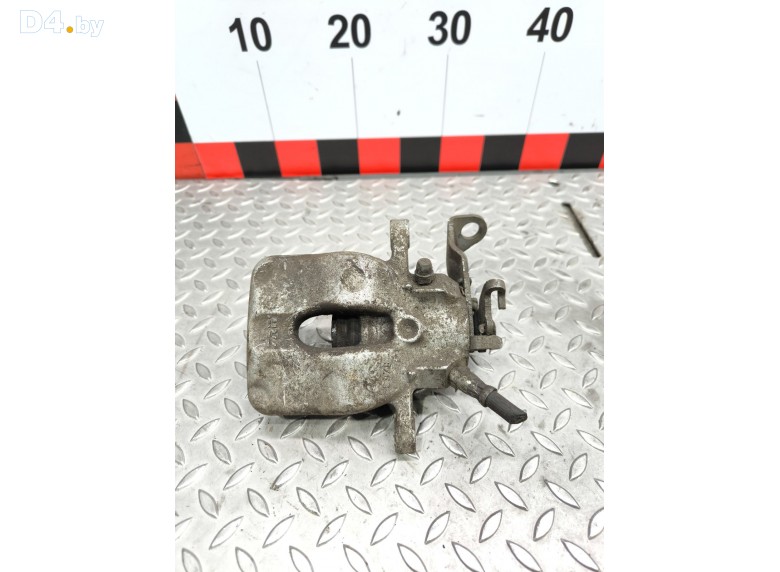 Суппорт задний левый к Fiat Croma undefined г.