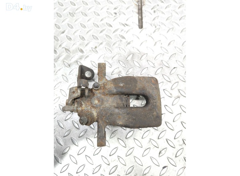 Суппорт задний правый к Renault Kangoo undefined г.