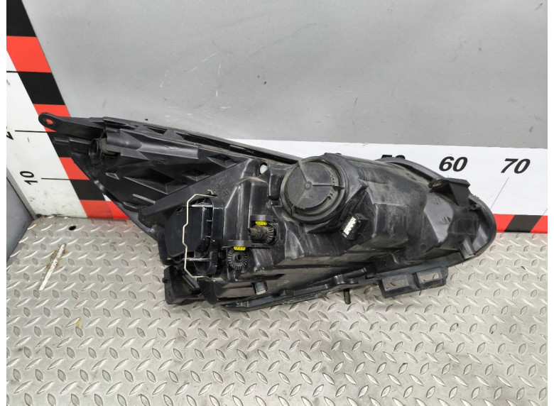 Фара левая к Opel Corsa, 2011г.