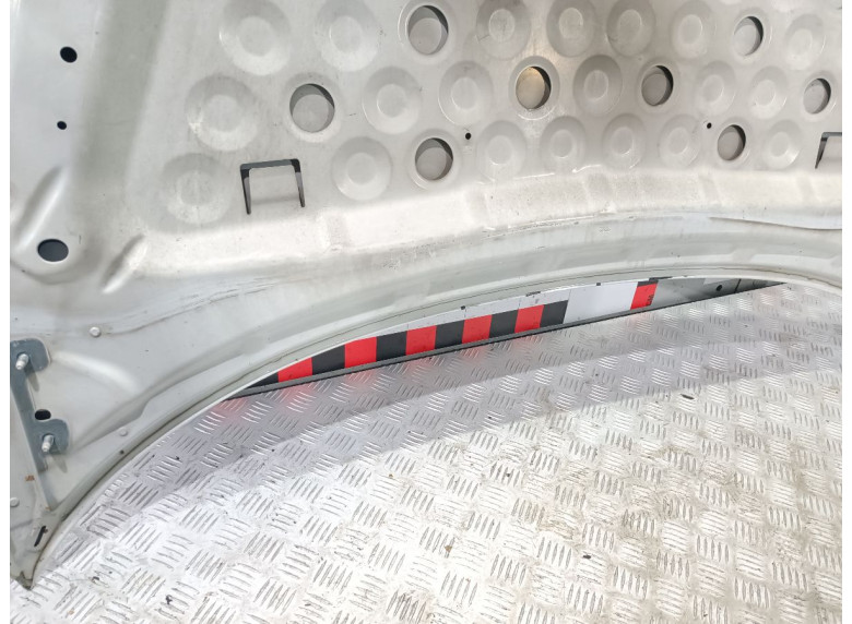 Капот к Opel Corsa, 2014г.