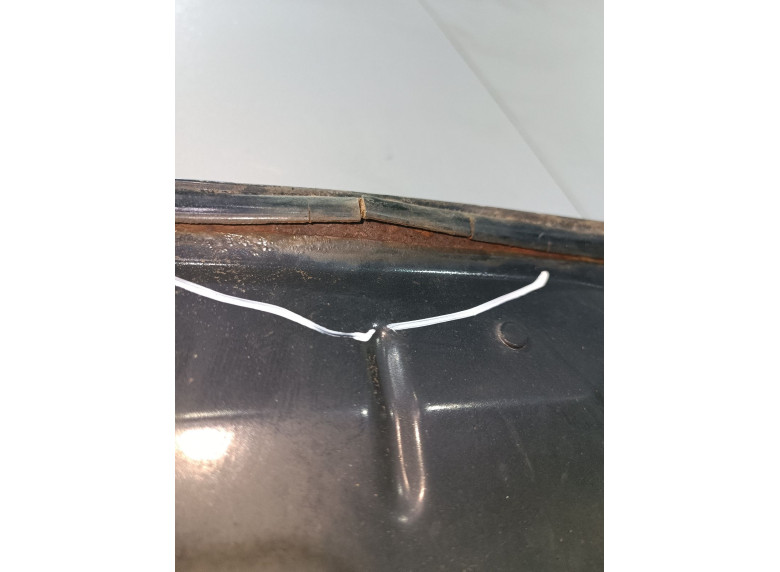 Капот к Volkswagen Golf, 2006г.