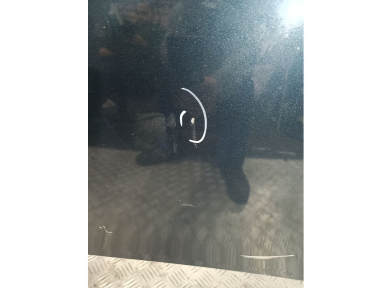 Капот к Volkswagen Passat, 2006г.