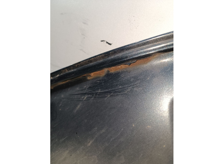 Капот к Volkswagen Passat, 2006г.