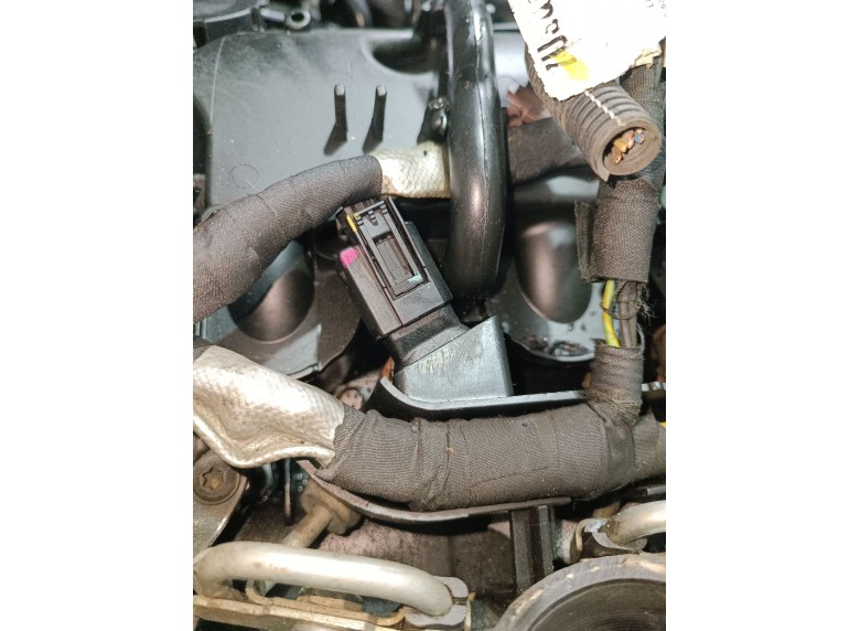 Форсунка к Peugeot 607