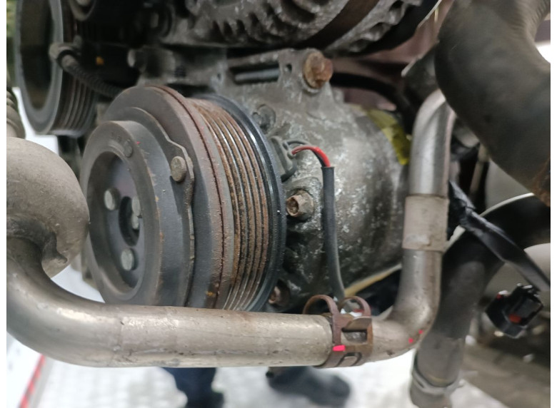 Компрессор кондиционера к Ford B-Max, 2014г.