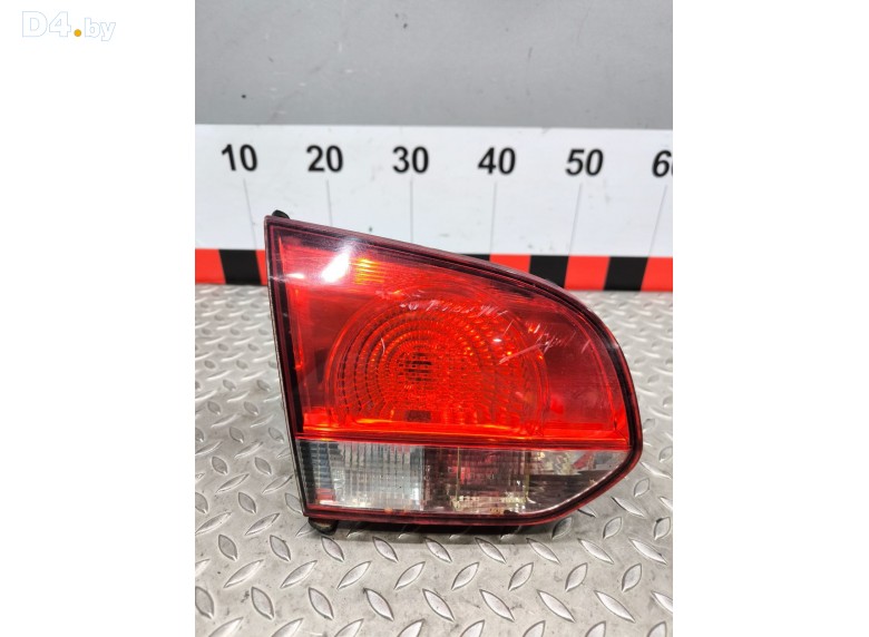 Фонарь крышки багажника левый к Volkswagen Golf undefined г.