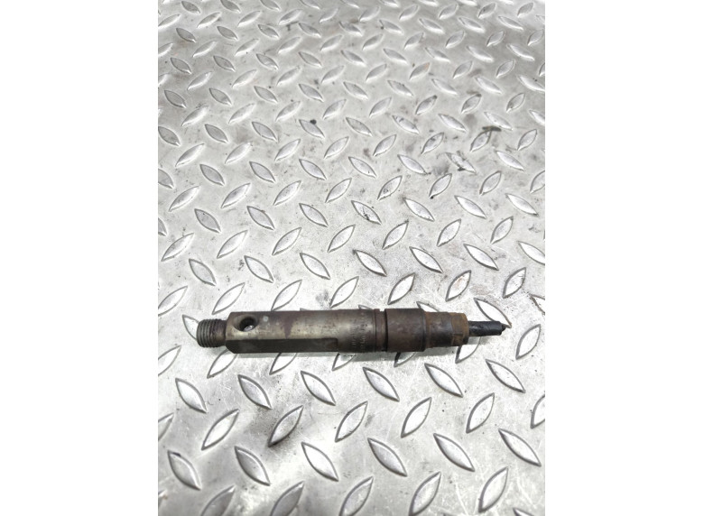 Форсунка к Renault Scenic, 1999г.