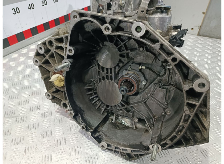 КПП механическая (МКПП) к Opel Astra, 2012г.