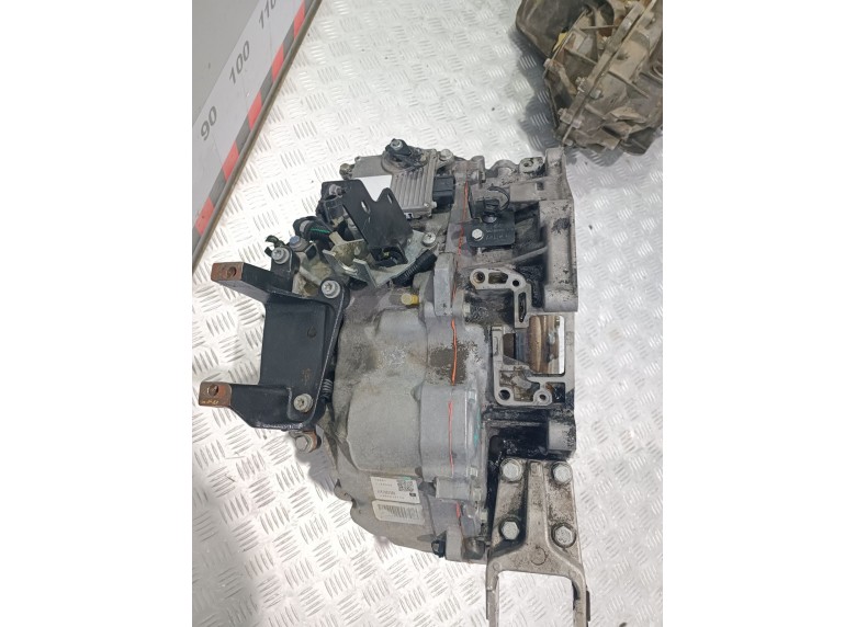 КПП автоматическая (АКПП) к Peugeot 607