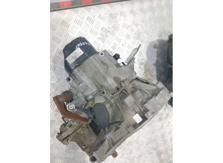 КПП механическая (МКПП) к КПП механическая (МКПП) к Dacia Sandero undefined г. Sandero