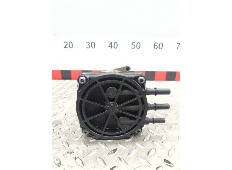 Корпус топливного фильтра к Peugeot 607