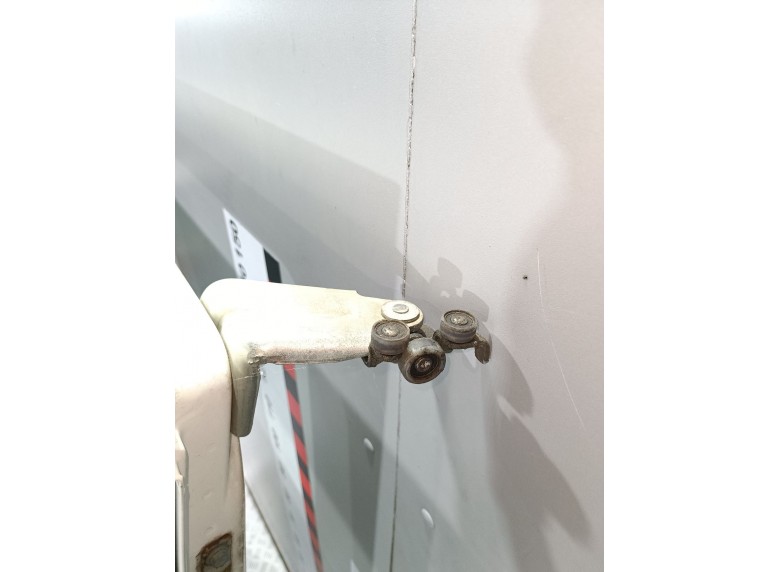 Ролик двери сдвижной к Ролик двери сдвижной к Peugeot Boxer undefined г. Boxer