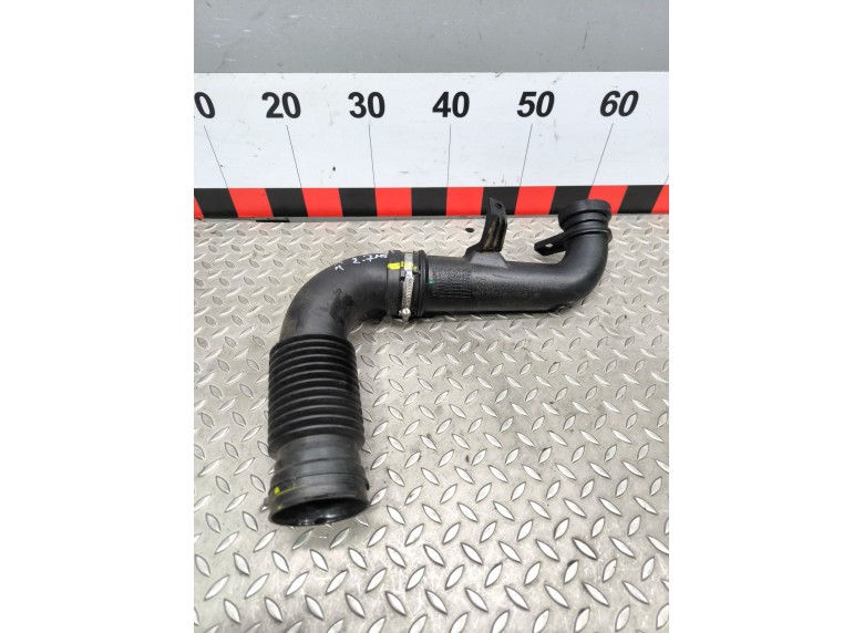 Патрубок турбины к Peugeot 607