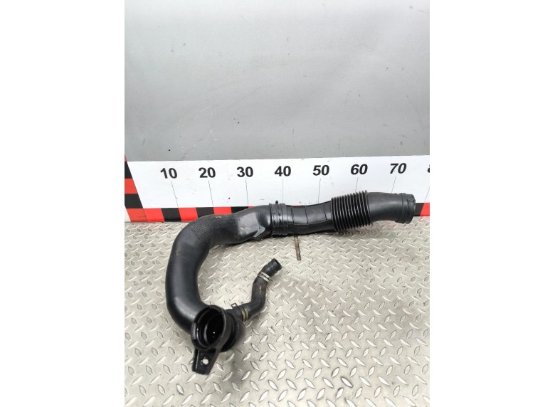 Патрубок турбины к Peugeot 607