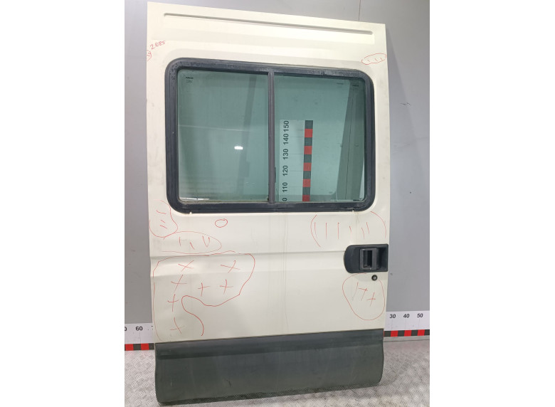 Дверь сдвижная правая к Iveco Daily, 2008г.