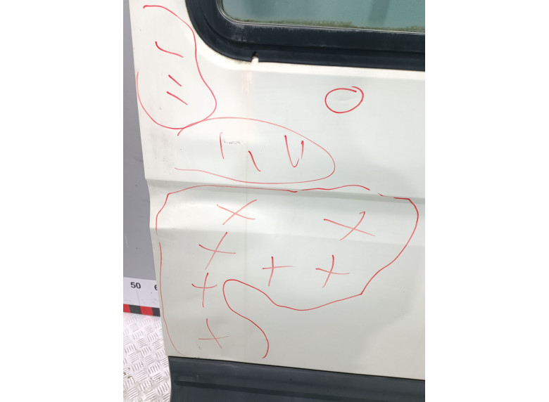 Дверь сдвижная правая к Iveco Daily, 2008г.