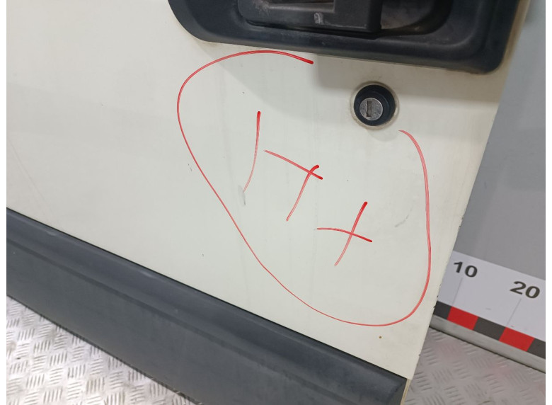 Дверь сдвижная правая к Iveco Daily, 2008г.