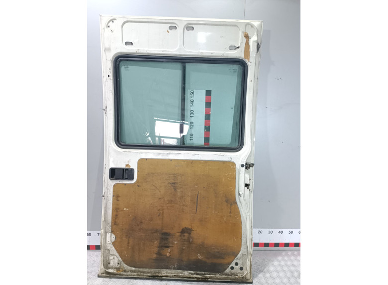 Дверь сдвижная правая к Iveco Daily, 2008г.