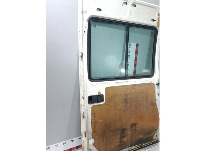 Дверь сдвижная правая к Iveco Daily, 2008г.