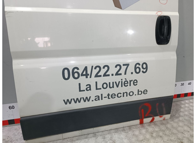 Дверь сдвижная правая к Peugeot Boxer, 2008г.