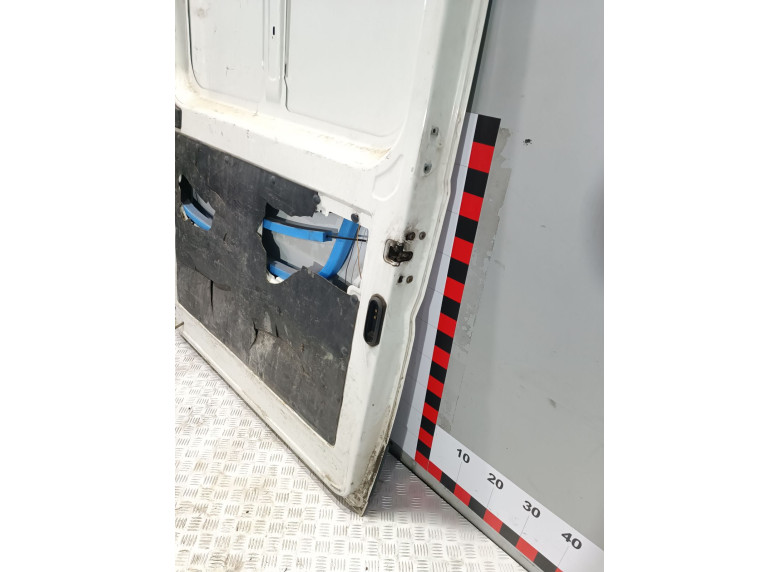 Дверь сдвижная правая к Peugeot Boxer, 2008г.