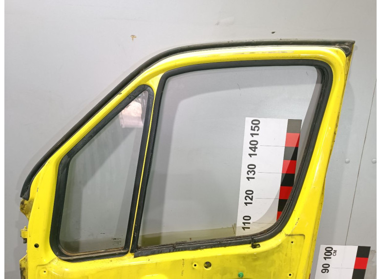 Дверь передняя правая к Mercedes Sprinter, 2006г.