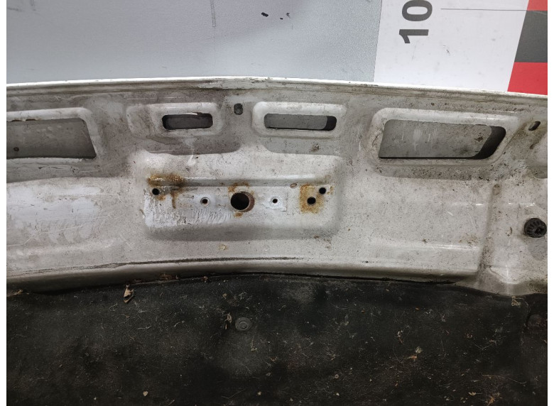 Капот к Mercedes Sprinter, 2006г.