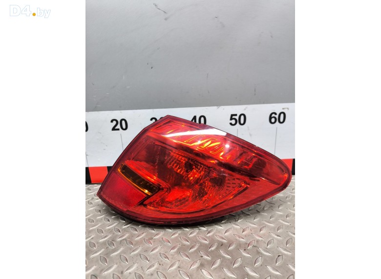 Фонарь задний правый к Opel Meriva undefined г.