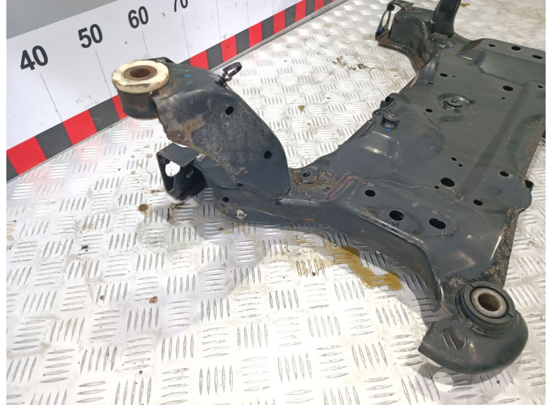 Балка подвески передняя (подрамник) к Балка подвески передняя (подрамник) к Volvo V40 undefined г. V40