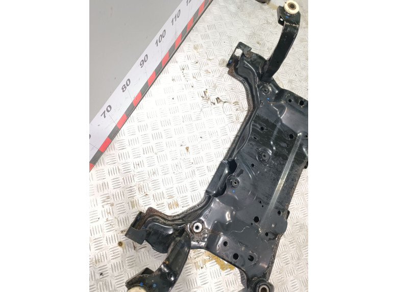 Балка подвески передняя (подрамник) к Балка подвески передняя (подрамник) к Volvo V40 undefined г. V40