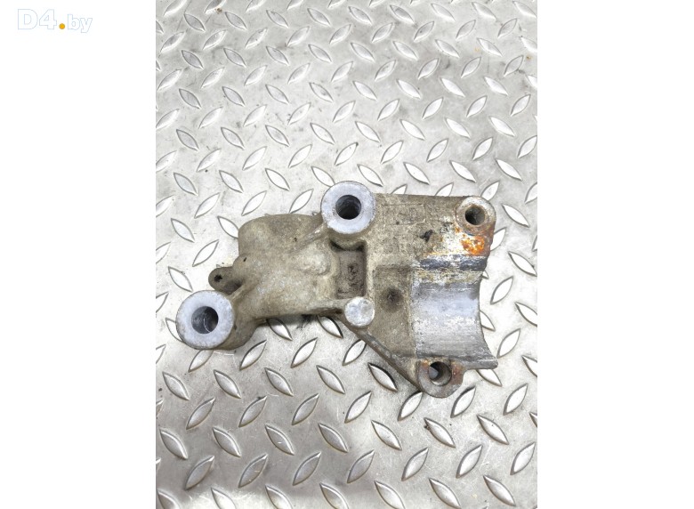 Кронштейн стабилизатора к Peugeot 607 undefined г.