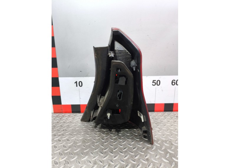 Фонарь задний левый к Фонарь задний левый к Renault Sandero undefined г. Sandero