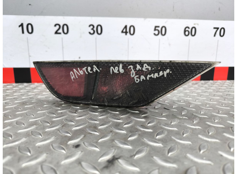 Фонарь противотуманный левый к Seat Altea, 2007г.