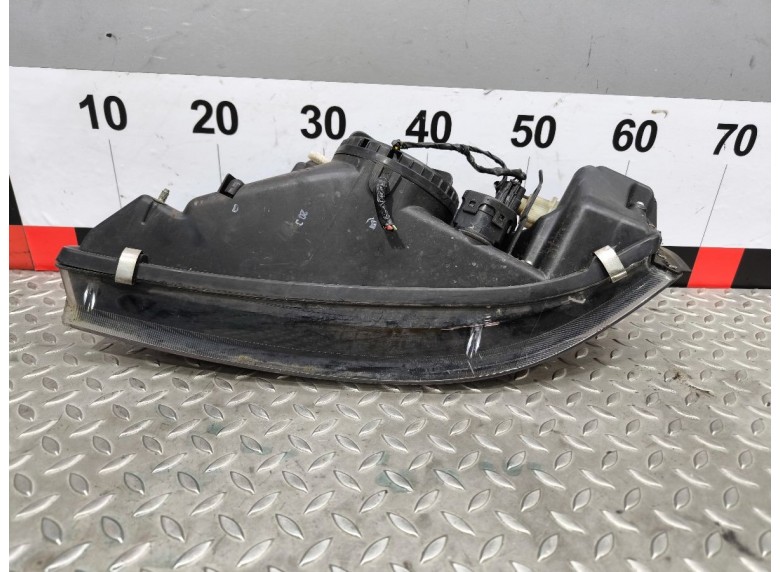 Фара правая к Фара правая к Mitsubishi SpaceStar undefined г. Space Star