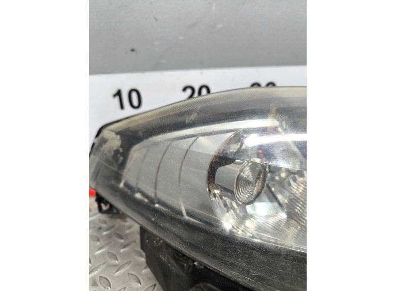 Фара правая к Renault Laguna, 2006г.