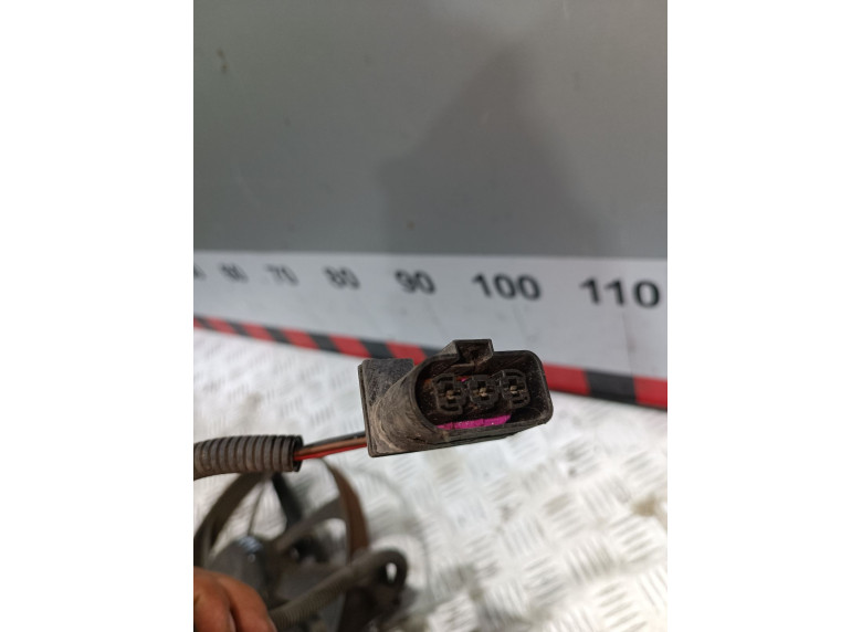 Вентилятор кондиционера к Volkswagen Golf, 2000г.