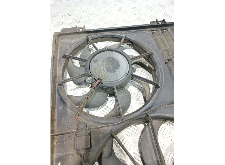 Вентилятор кондиционера к Volkswagen Golf, 2006г.