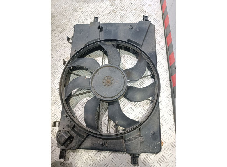 Вентилятор радиатора к Opel Astra, 2010г.