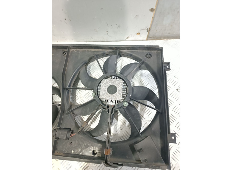 Вентилятор радиатора к Volkswagen Golf, 2006г.