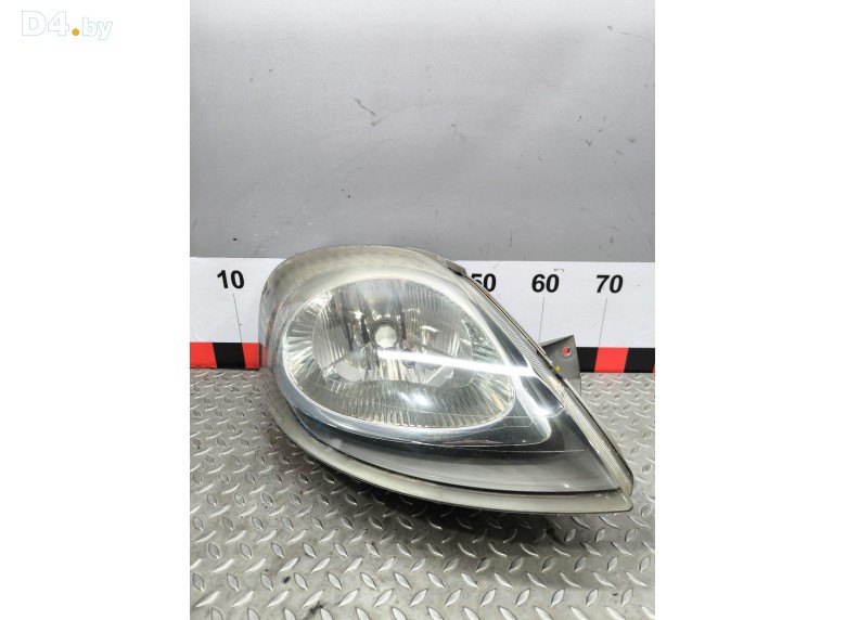 Фара правая к Opel Vivaro undefined г.