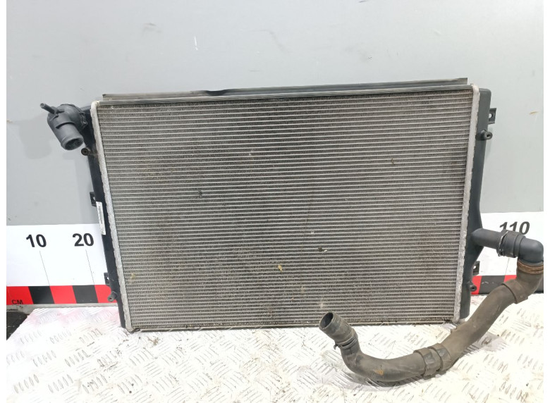 Радиатор (основной) к Audi A3, 2010г.