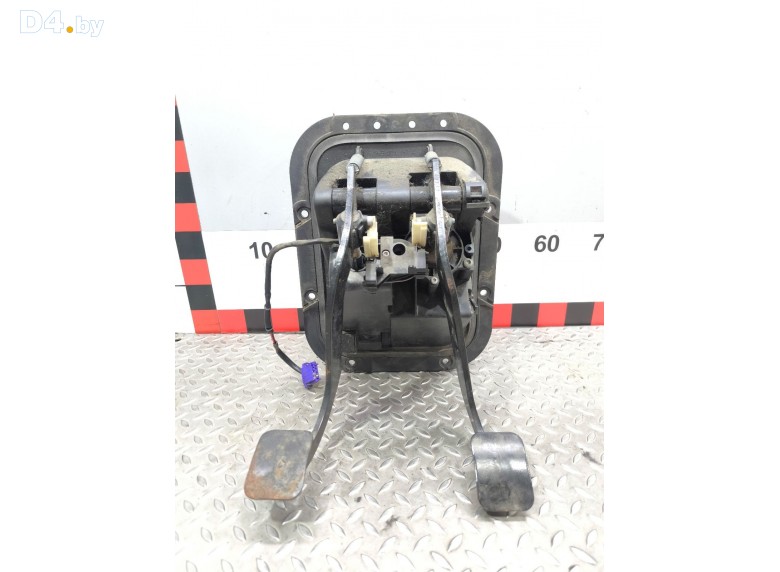 Узел педальный (блок педалей) к DAF LF undefined г.