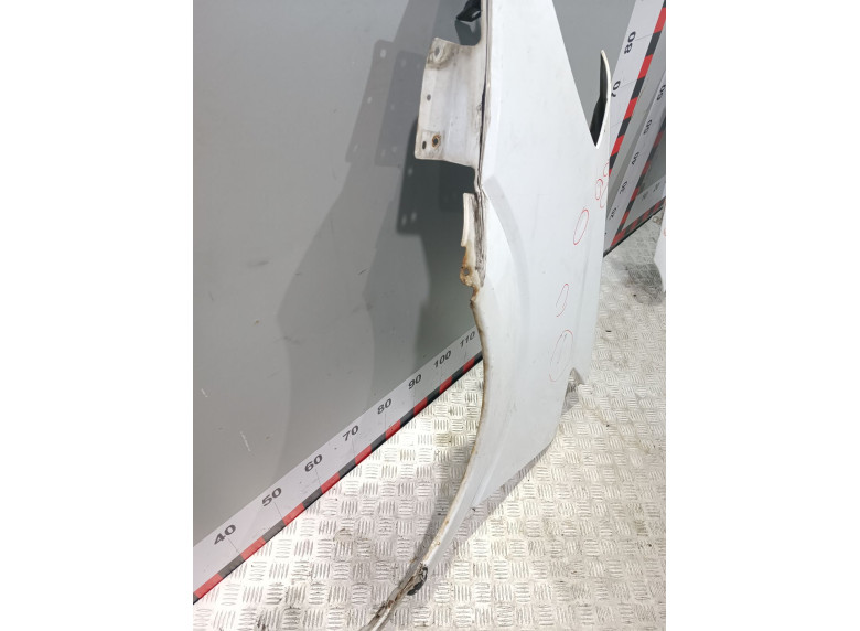 Крыло переднее левое к Mercedes Sprinter, 2007г.