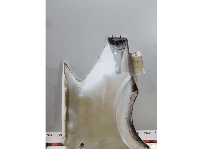 Крыло переднее левое к Mercedes Sprinter, 2007г.