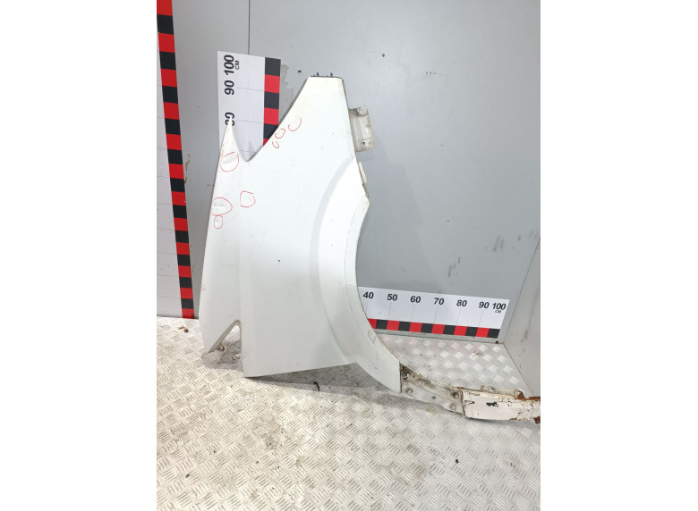 Крыло переднее правое к Mercedes Sprinter, 2007г.